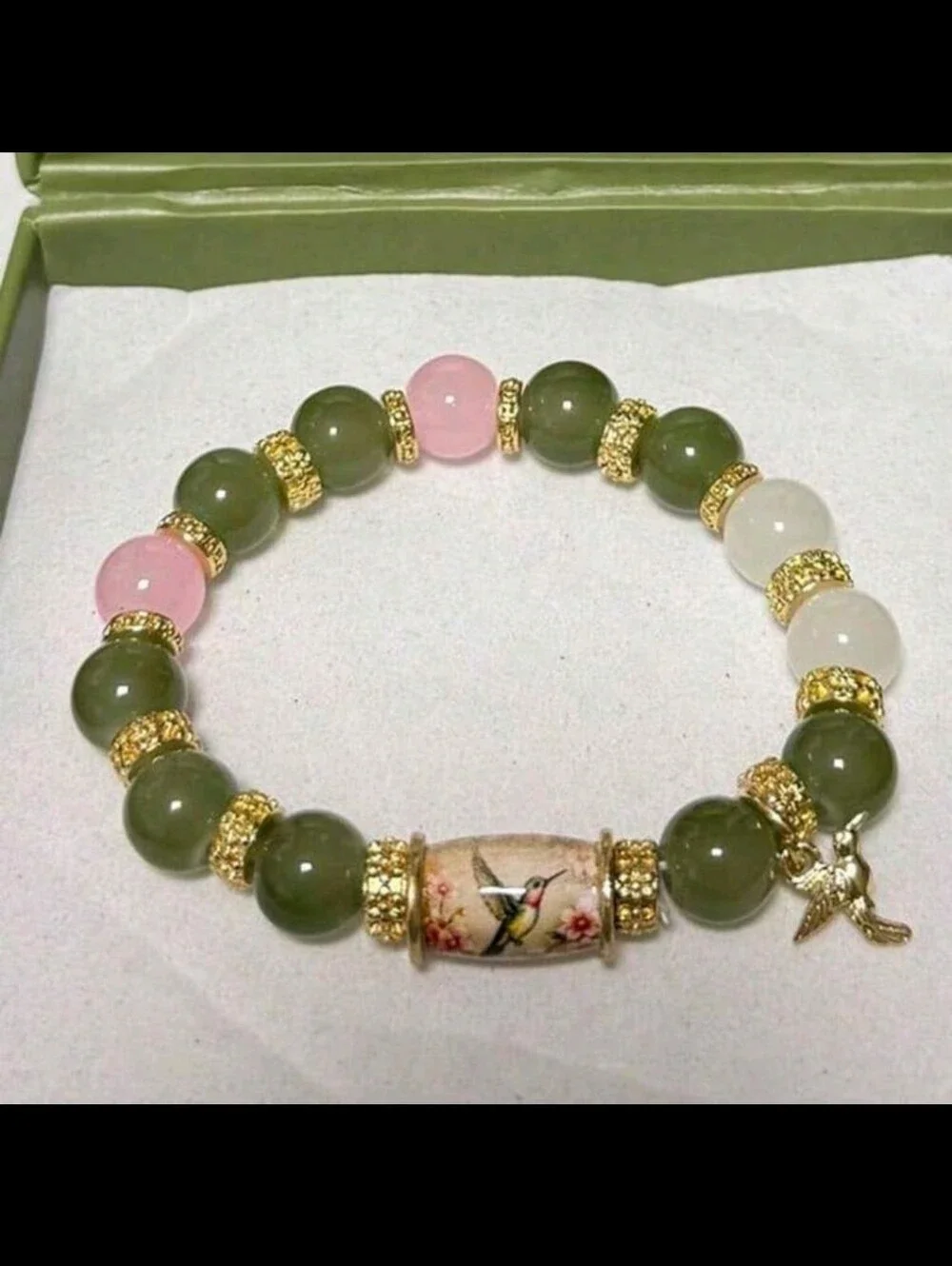 BRAND NEW ** Spring Garden Hummingbird Beaded Bracelet - Green & Pink
